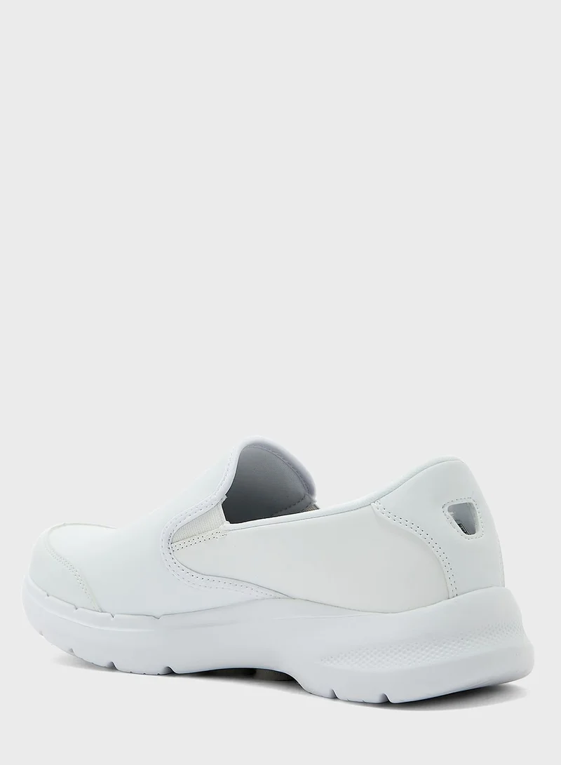 SKECHERS Go Walk 6