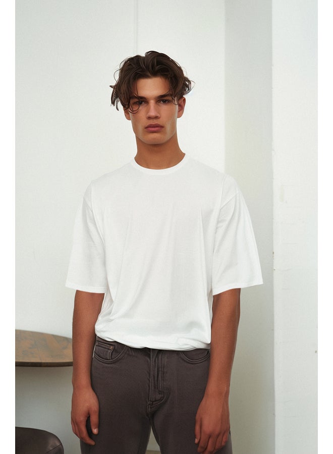 trendyol White Basic Men's Crew Neck Oversize Short Sleeve T-Shirt - Image 2