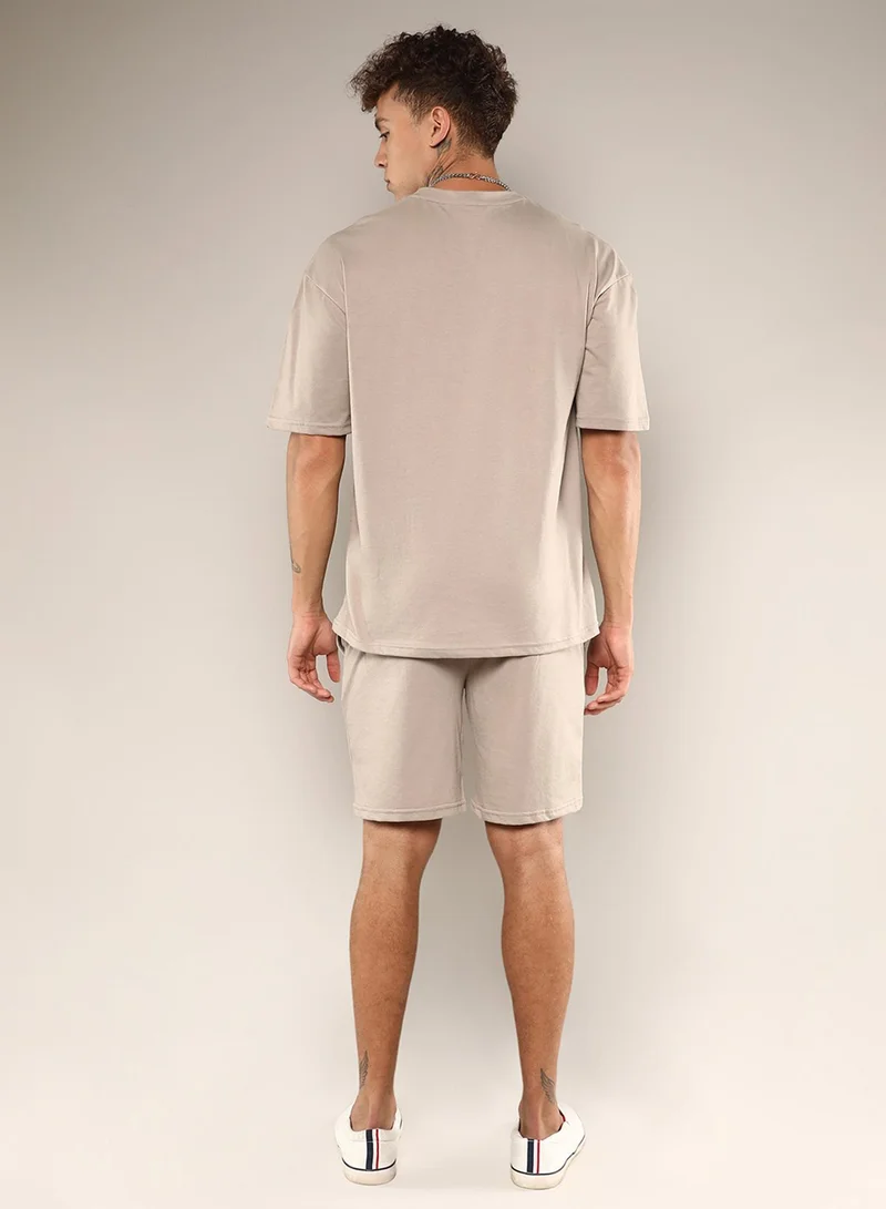 كامبوس سوترا Men's Coin Grey Solid Oversized Co-Ord Set