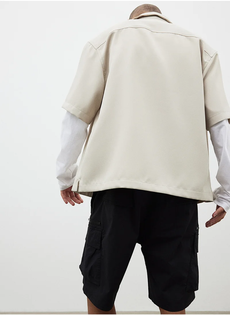 H&M Regular Fit Cargo Shorts