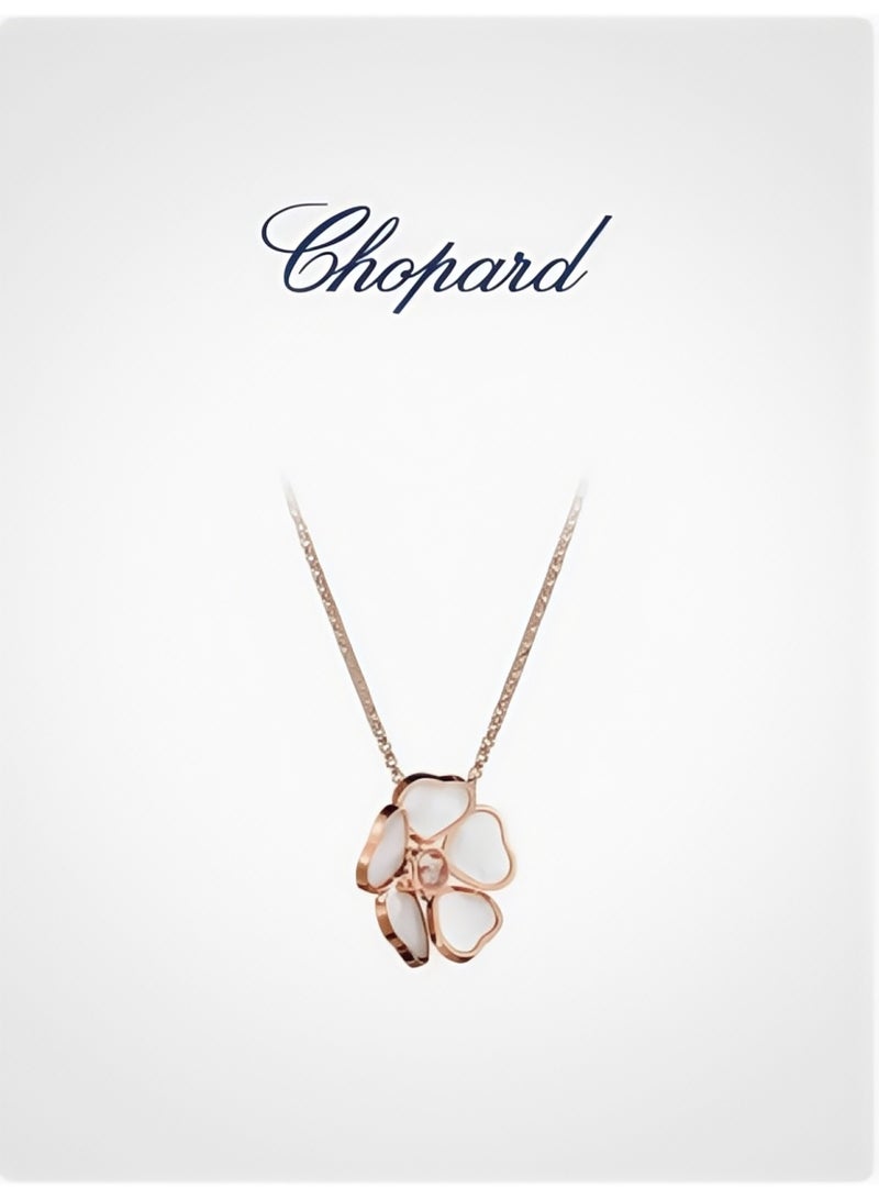 Chopard 18K rose gold white mother-of-pearl diamond heart butterfly necklace pendant - Image 2