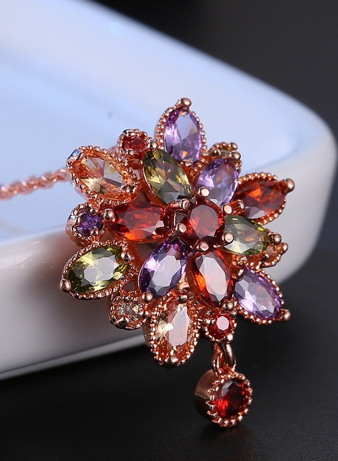 قلادة مطلية بالذهب عيار 18 قيراطًا من الزركون السويسري المكعب بتصميم زهرة مزدوجة للنساء والفتيات - Image 2