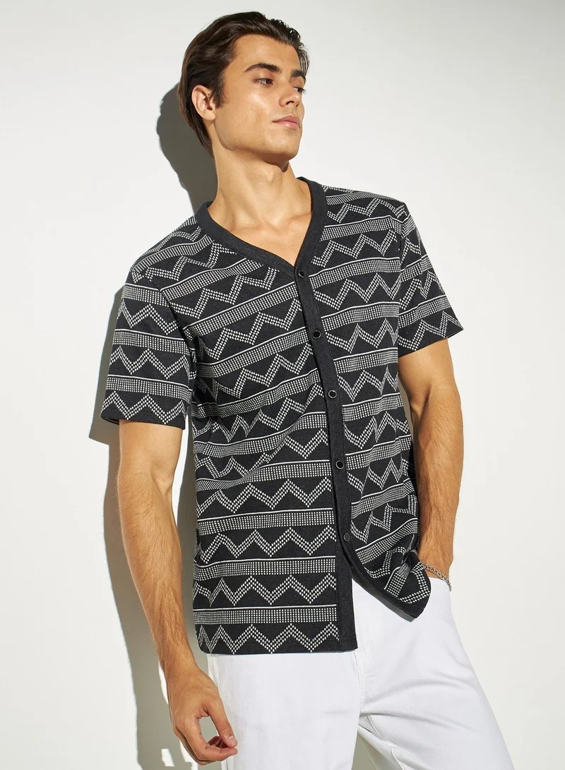 Iconic Iconic Monochrome Jacquard Shirt with V-neck and Short Sleeves