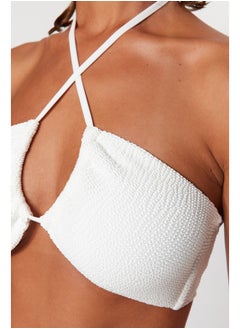 White Strapless Cut Out/Windowed Textured Bikini Top TBESS23BU00247 - pzsku/ZDB67D0118DAE119854AEZ/45/_/1730940021/0ebe30b1-af55-47e8-b13c-cbcbc56fd13f