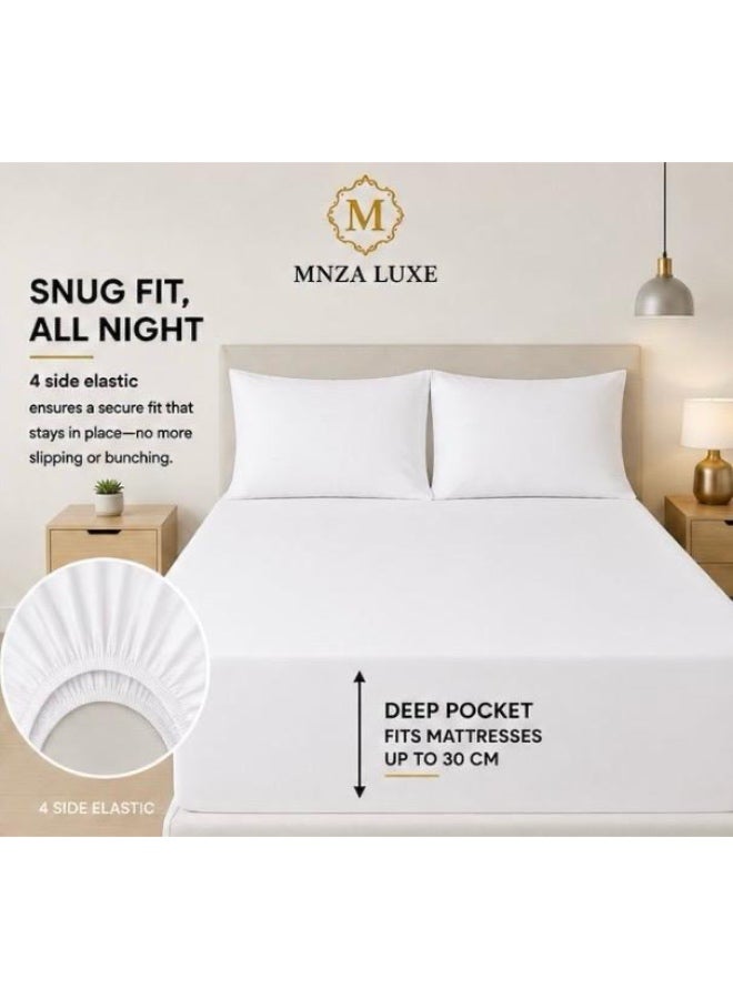طقم ملاءة سرير مطاطية من الألياف الدقيقة السادة من MNZA LUXE، ملاءة مطاطية واحدة + غطاءا وسادة | ناعم للغاية، قابل للتهوية ومقاوم للتجاعيد | أبيض - Image 1