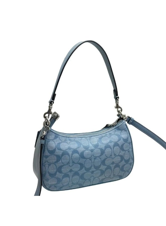 كوتش اوت ليت حقيبة كتف تيري من كوتش أوتلت سيجنال - Image 5