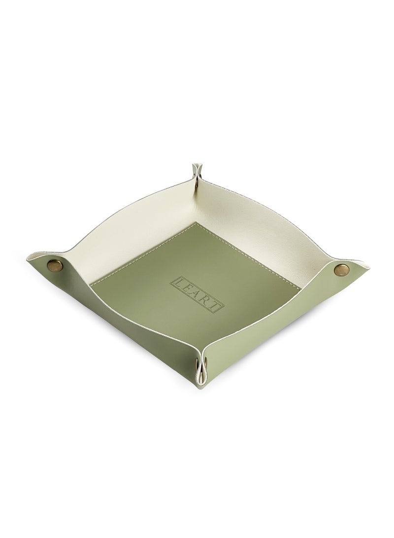 لي آرت Valet Tray - صينية صغيرة ومدمجة لتخزين الأغراض | منظم للمكتب، بجانب السرير، مدخل المنزل | صينية لتخزين المفاتيح والعملات المعدنية والقرطاسية والمجوهرات (الأخضر المائل إلى الرمادي)  - Image 1