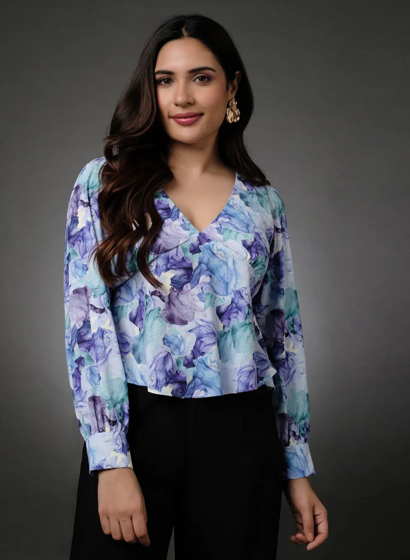 Zigzag Long Sleeve Vneck Chiffon Printed Top