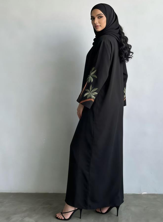 تايك تو عباية نسائية مفتوحة من الأمام ومطرزة بلون أسود - Image 2