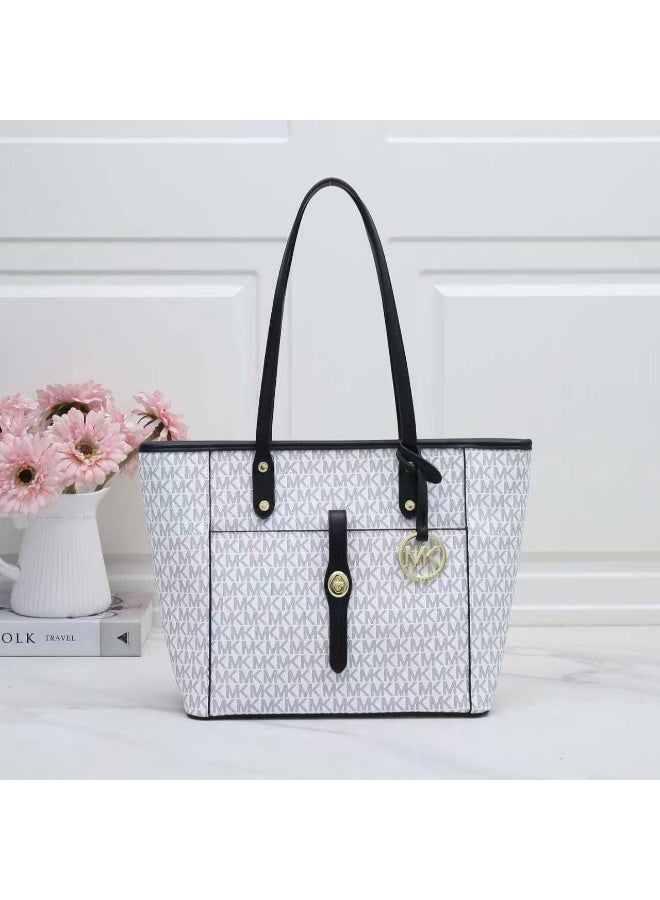 ام كي حقيبة مايكل كورس جيت سيت (أبيض/أسود)