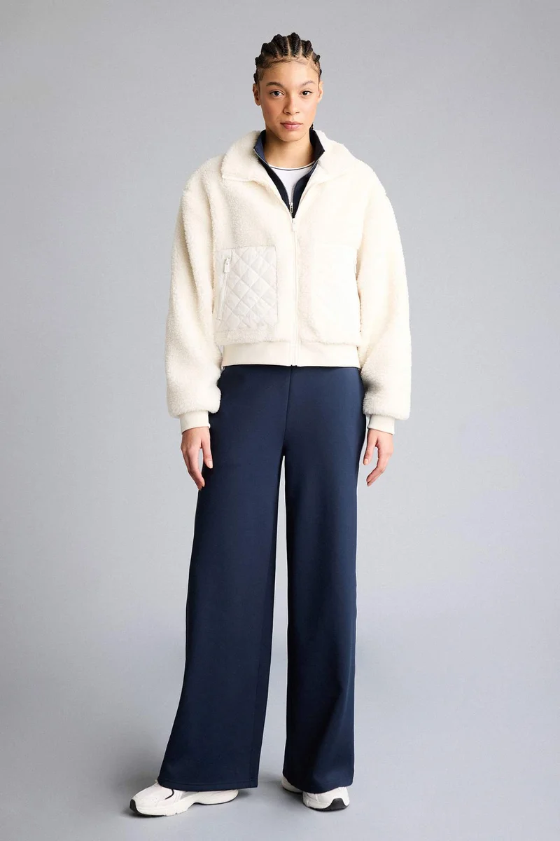 ديفاكتو Boxy Fit Sherpa Puffer Jacket