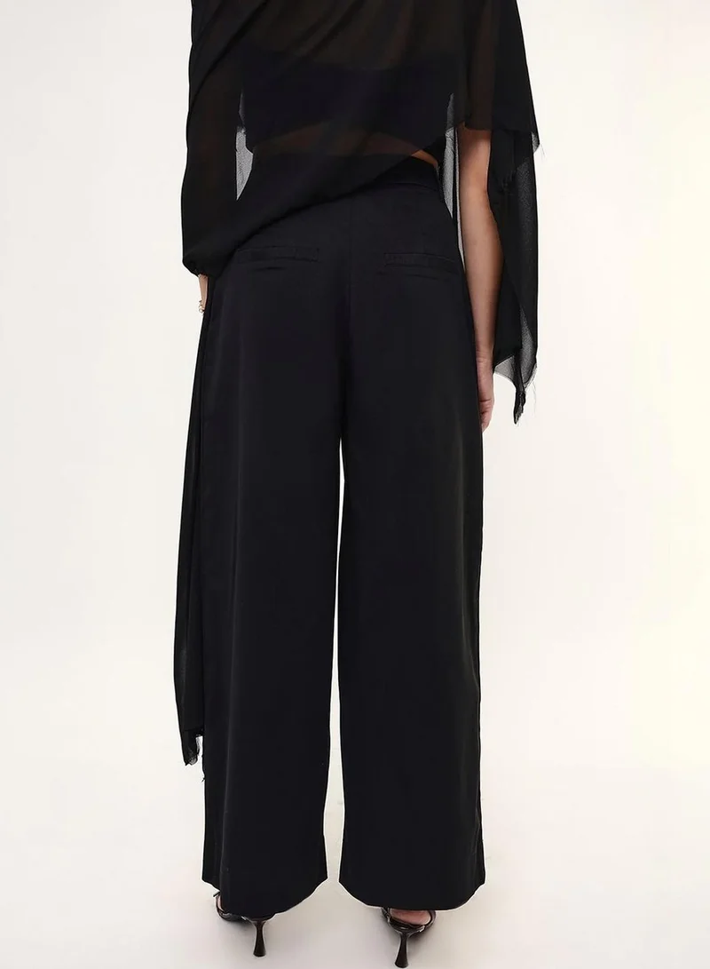 Dennis Lingo  Women Black Poly Solid Full Casual Flared Trouser for Women | Best Price UAE