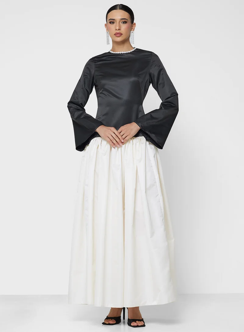 نمشي x Contrast Toned Ball Gown Dress