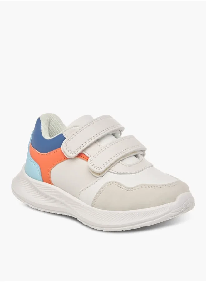 حافي القدمين Boys Colourblock Sneakers With Hook And Loop Closure