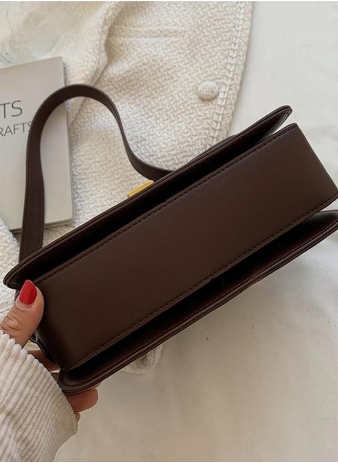 WAOKN - Women's Temperament Retro Shoulder Bag, Ladies Fashion Trend Crossbody Bags Sling Bag Side Bag Carry Bag, Flap PU Leather Small Square Bag Gift Bag for College Students and Teenagers - Image 1