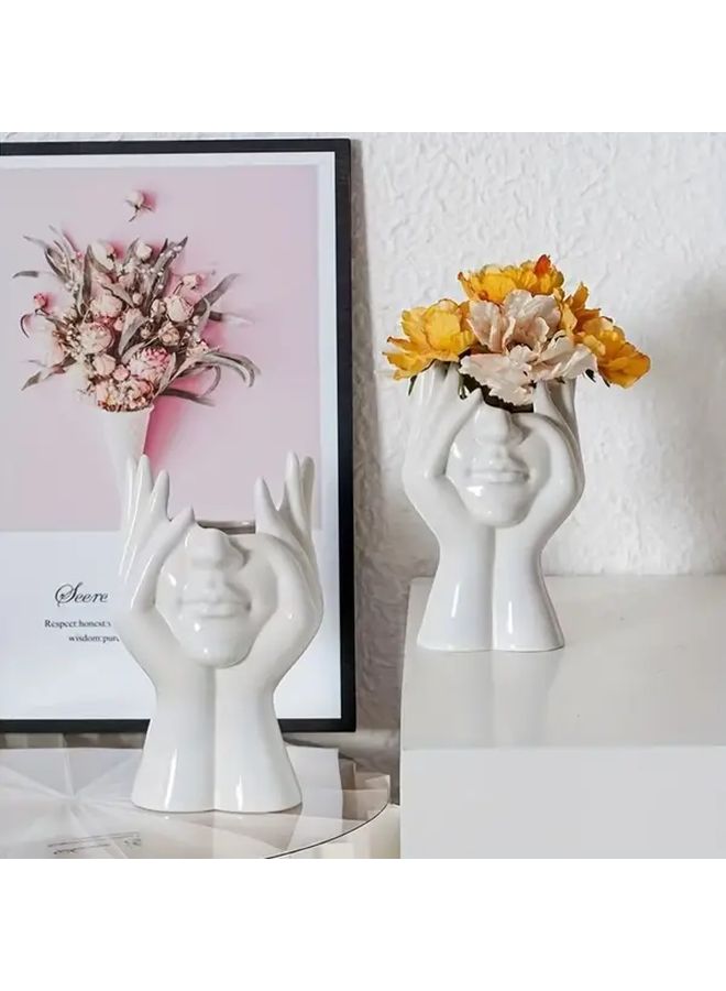 Shell Shaped Desk Organizer Pen Holder Makeup Brush Vase Durable Multi Functional Decor - Image 1
