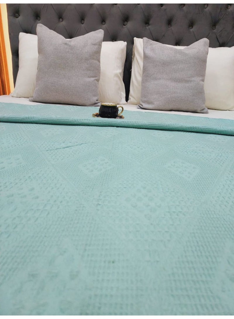 Coverlet – Soft & Breathable for All Seasons - Image 4