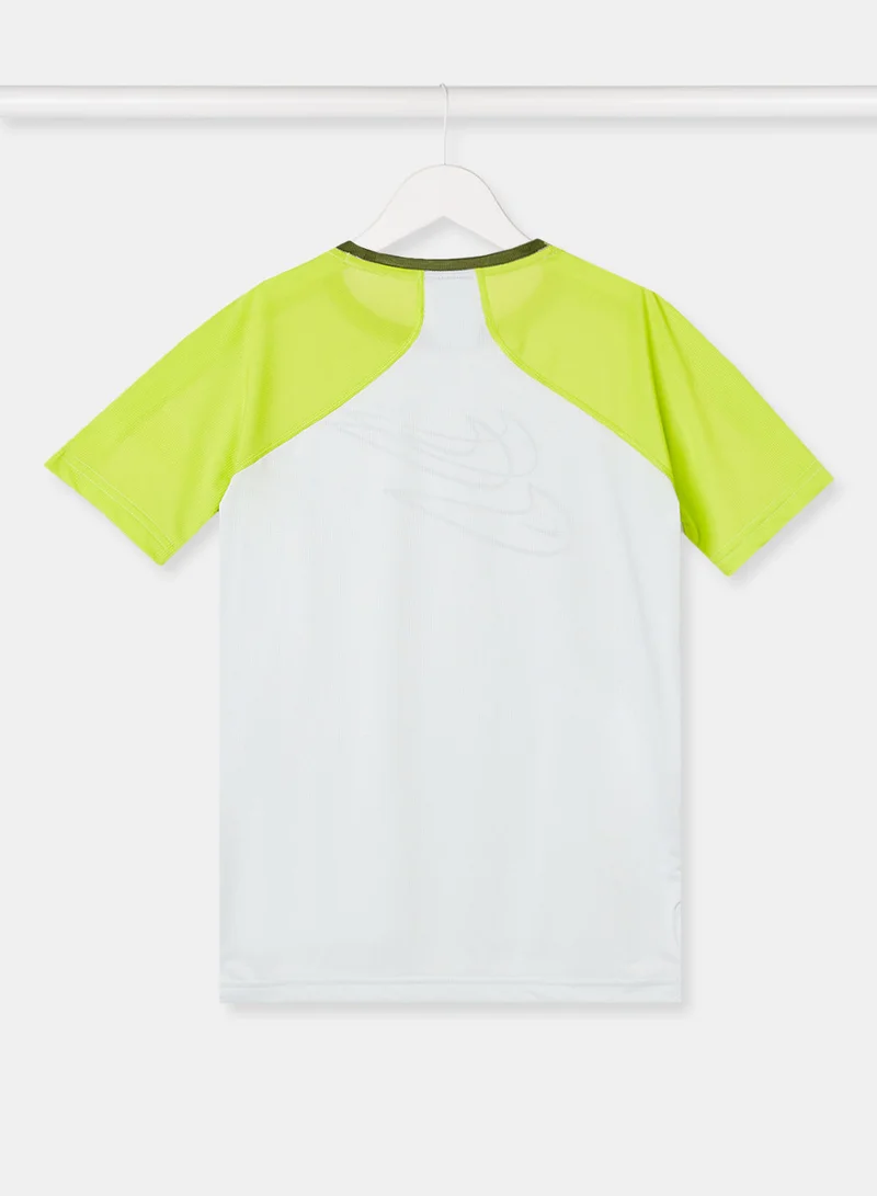 نايكي Girls Dri-FIT Performance Collection Training T-shirt