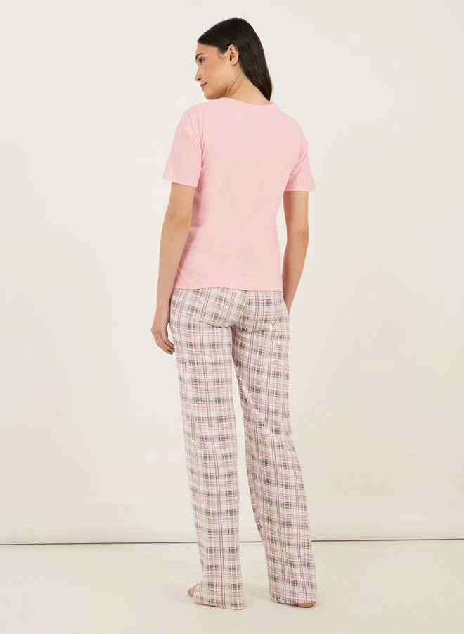 Styli Checked Print Pocket Dropped Shoulder T-Shirt & Pyjama Set