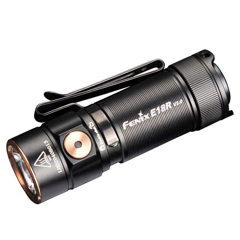 fenix فلاشلايت E18R V2.0 القابل لإعادة الشحن بتقنية LED للمهام اليومية - Image 1