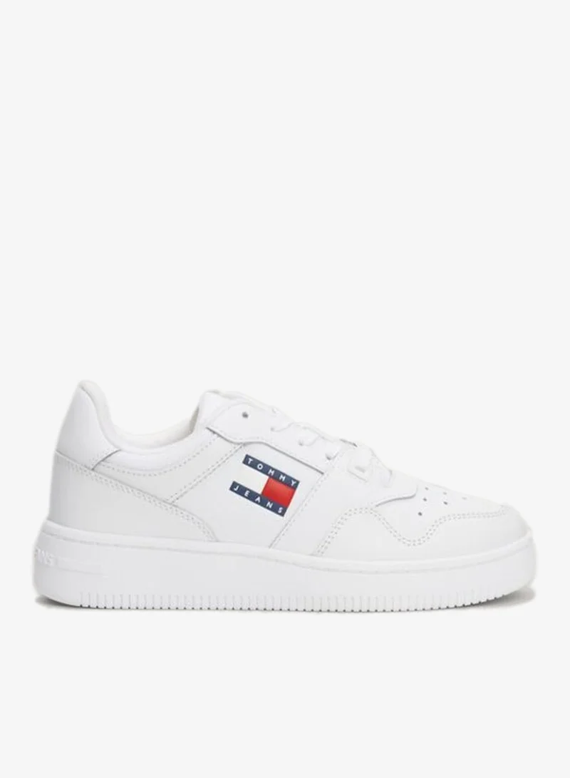 تومي جينز سنيكرز كرة السلة بتصميم كلاسيكي وكاحل منخفض