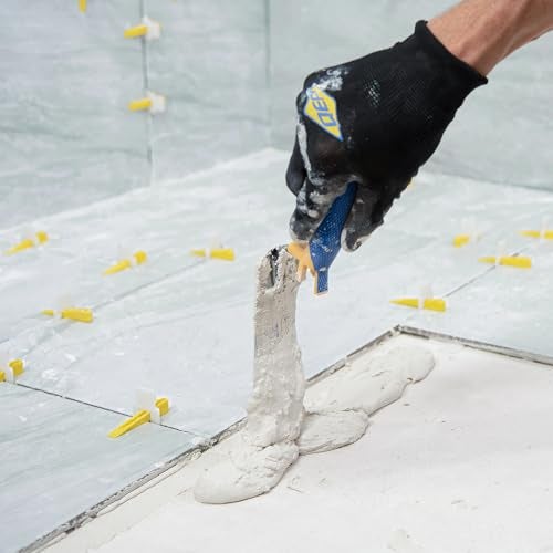 QEP 6 in. x 2 in. Comfort Grip Flat Margin Flooring Trowel with Bucket Hook, Silver (42112) - Image 3