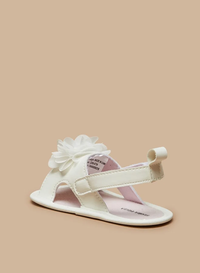 فلورا بيلا من شو إكسبرس Girl's Floral Applique Backstrap Booties With Hook And Loop Closure