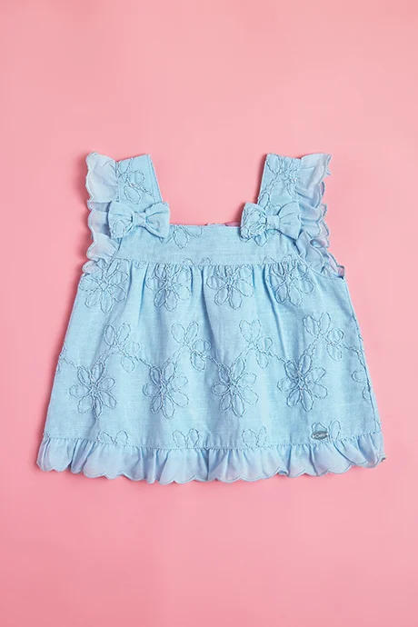 أر أند بي Embroidered Top and Shorts Set