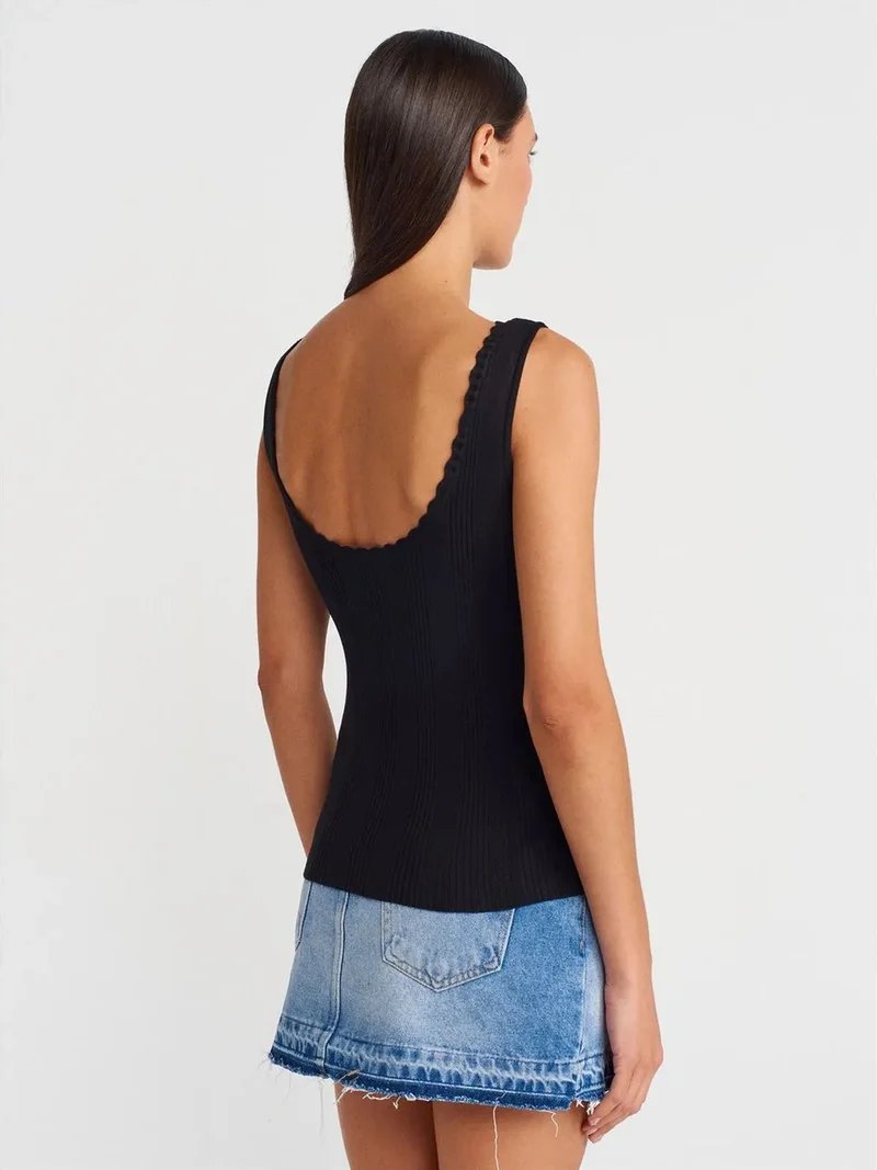 ديلفين DILVIN Ribbed Sleeveless Boat Neck Blouse
