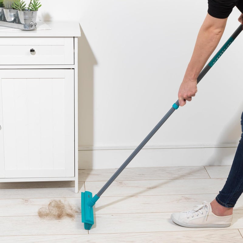 Beldray LA024350TQ Pet Plus+ Rubber Head Broom – 2-in-1 Lift & Trap Long Handle Floor Brush, Remove Dog and Cat Hair, Squeegee Edge For Window Cleaning/Hard Floors, Non-Scratch Indoor/Outdoor Broom - Image 5