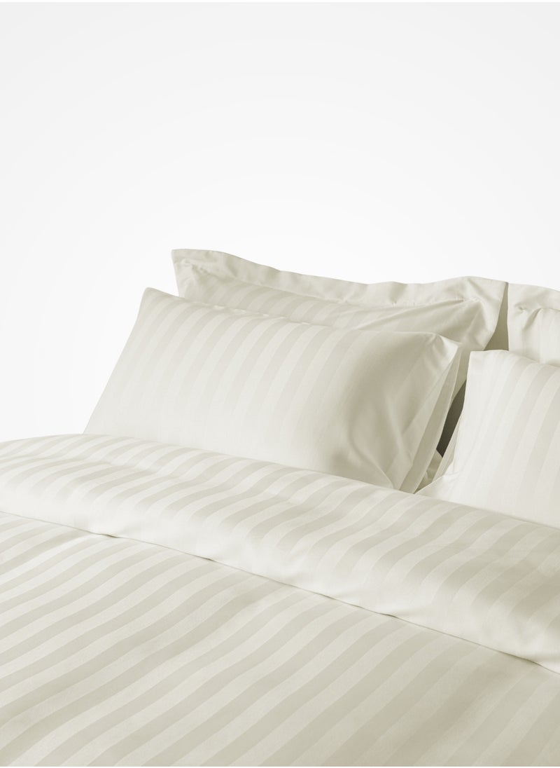 Master Home Textile - MicrofiberHotel Duvet Cover Sets, Fits 120 cm x 200 cm Size Bed, 4 Pcs Single Size, Hotel Stripe Pattern - Image 1