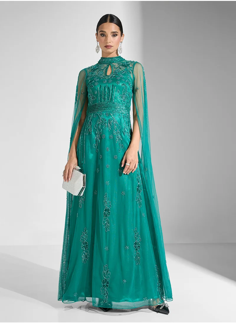 فروك اند فرل Embellished Cape Sleeve Dress