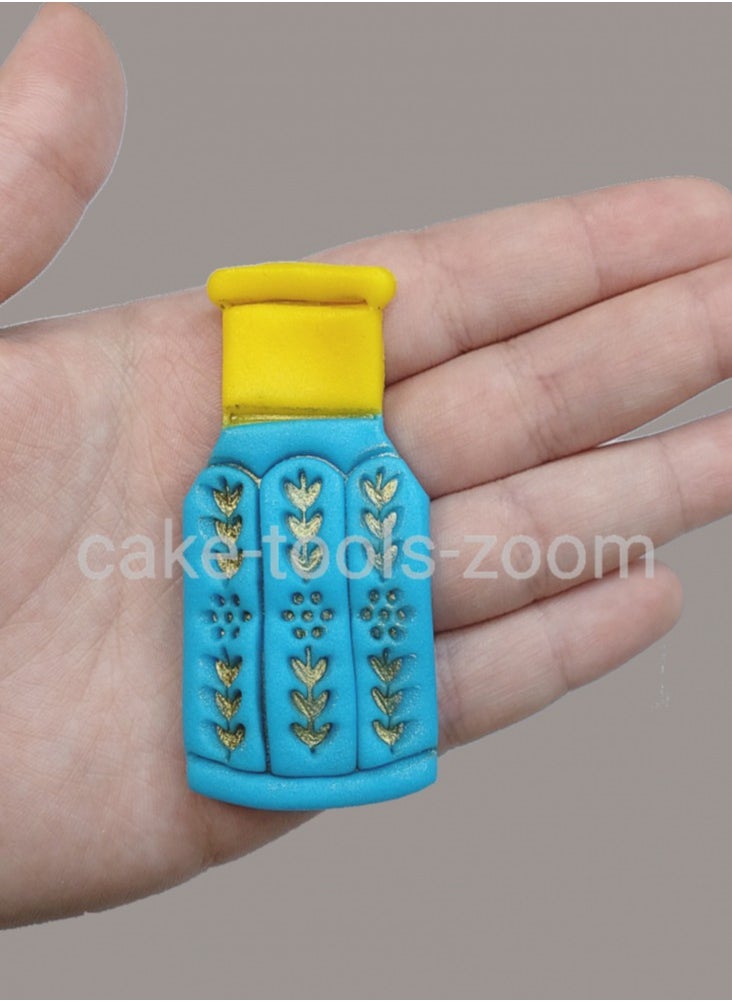 C.T.Z Set of 2 Cookie Cutters & 2 Stamps – Incense Burner & Perfume Bottle Shapes – Perfect for Ramadan & Eid Treats  - Image 3
