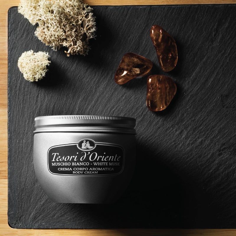 Tesori d'Oriente Body Cream for Women, Moisturizing Cream, Womens Body Cream, Essential Ingredients for Body & Skin Care, with White Musk Fragrance-10.1 fl oz [Made in Italy]- (White Musk) - Image 2