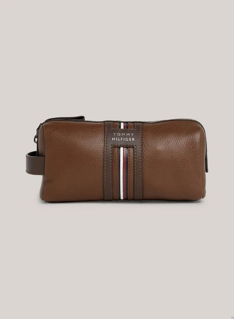 TOMMY HILFIGER Men's Premium Leather Logo Washbag/ Toiletery Bag -  Leather, Brown