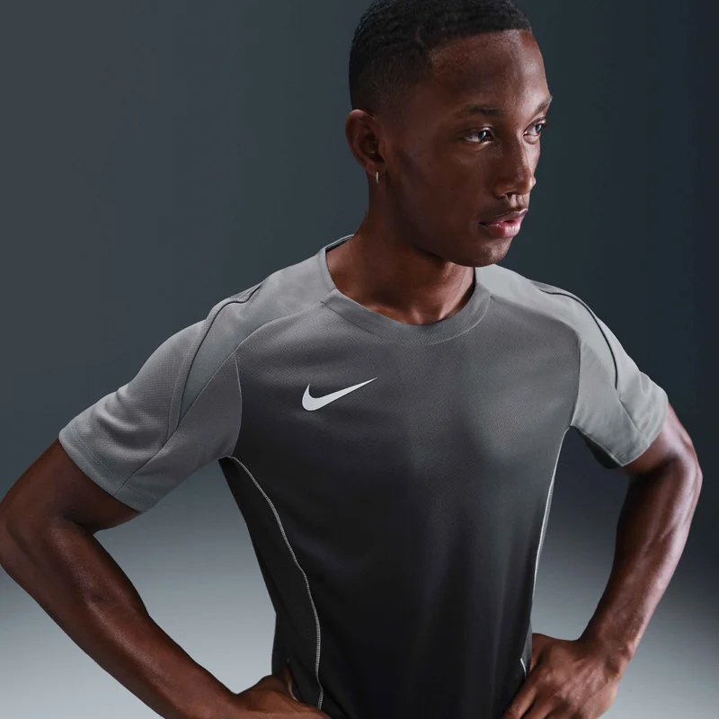 نايكي تيشيرت كرة القدم سترايك+ دراي فت للرجال