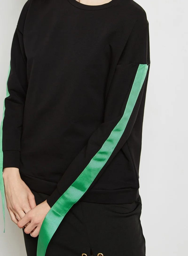 Ginger Contrast Paneled Sleeve Sweatshirt