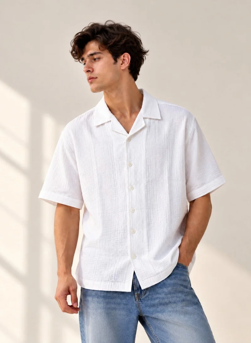 Victor And Jane Men's Boxy Fit Textured Short Sleeve Shirt