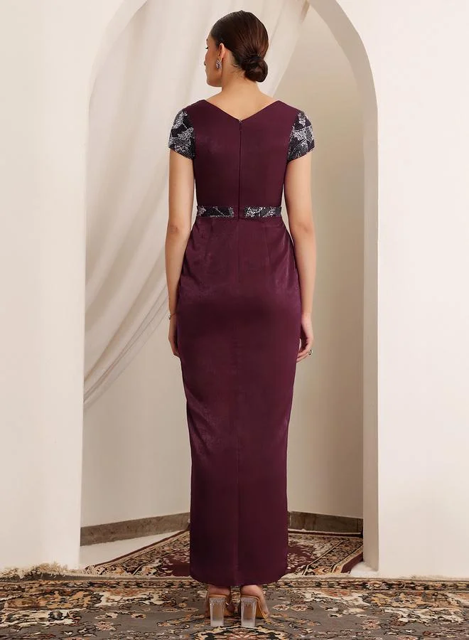 Miss Chase Miss Chase Burgundy Embellished Lace Maxi Dress
