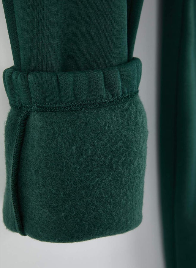 trendyol Green Unisex Regular/Normal Cut Elastic Cuffed FleeceLined Sweatpants - Image 2