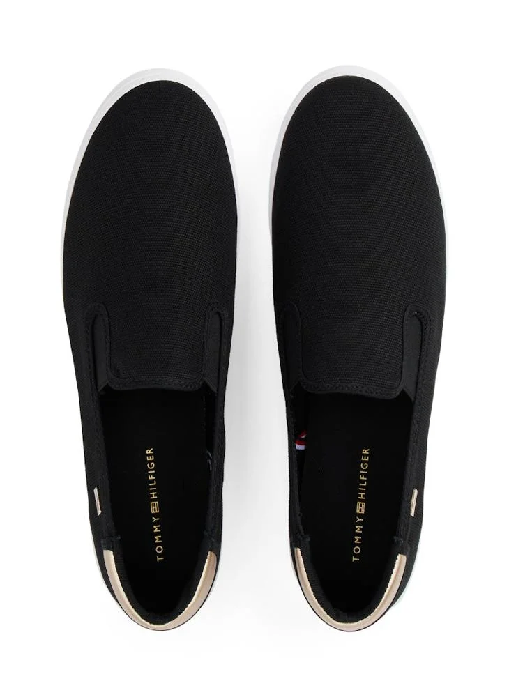 تومي هيلفيغر VULCANISED CANVAS SLIP ON TRAINERS
