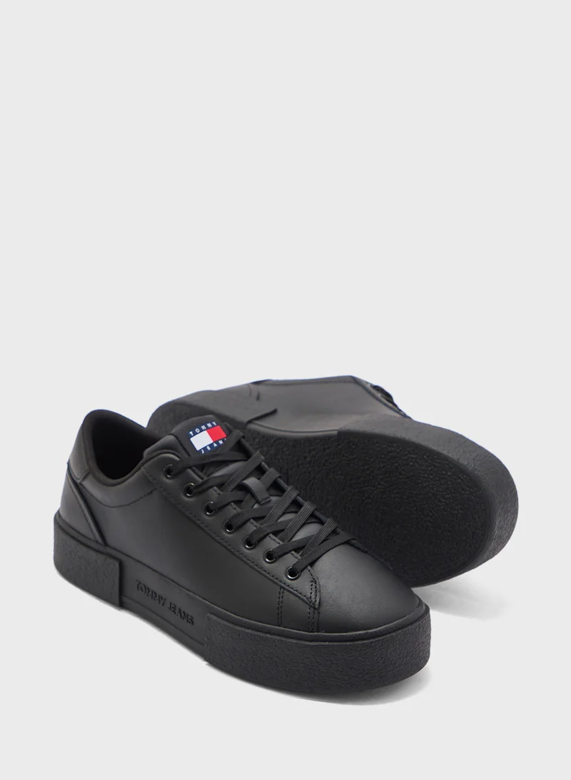 تومي جينز TJW FOXING FLATFORM SNEAKER