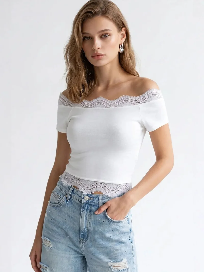ميكسراي MIXRAY Embroidered Slim-fit Boat Neck Crop Top