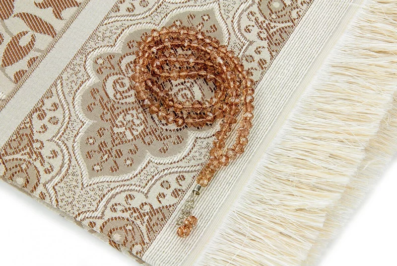 ايهفان Ihvan Hajj Umrah Mevlid Set 13 - Prayer Rug - Cover - Rosary - Boxed