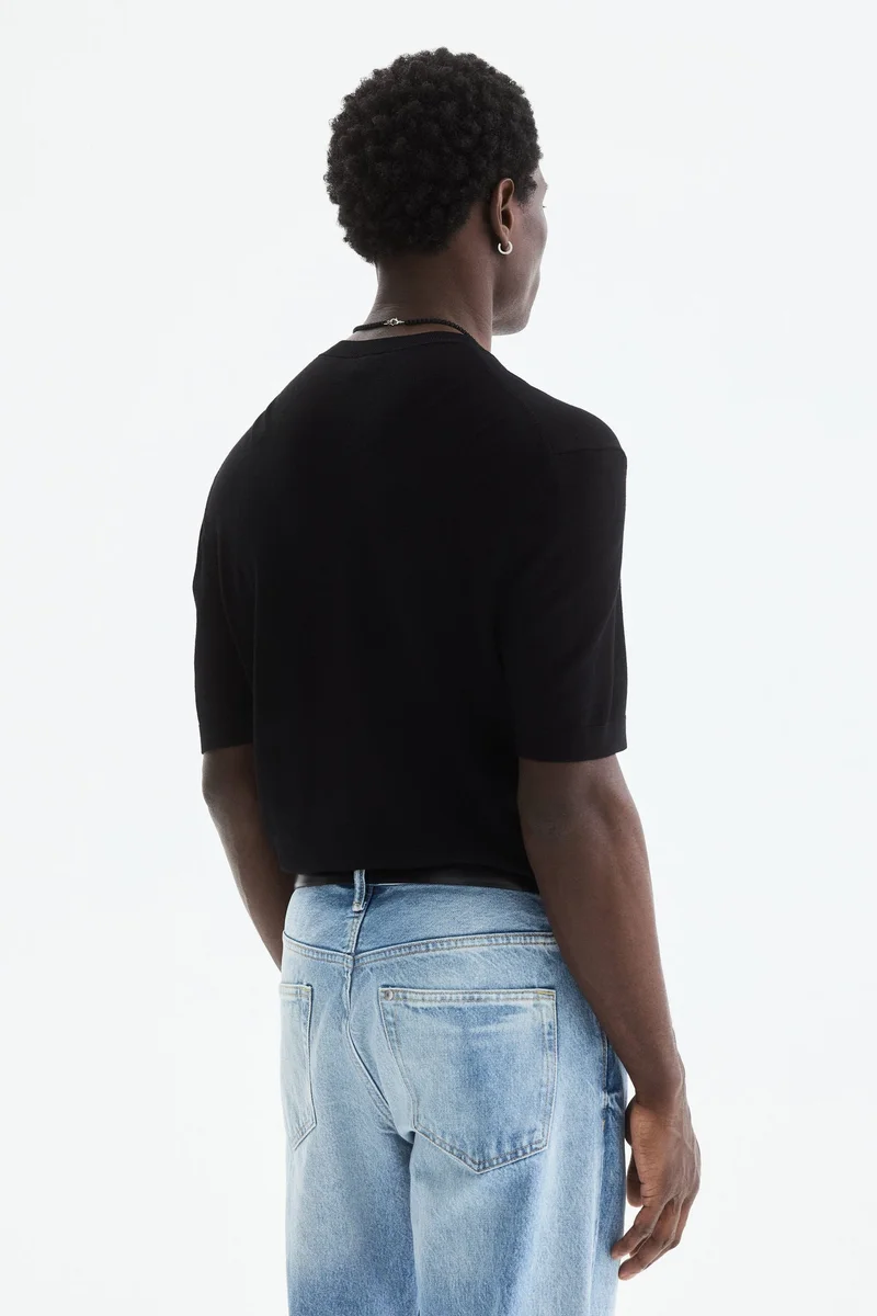 H&M  Slim Fit Knitted T-shirt for Men | Best Price UAE