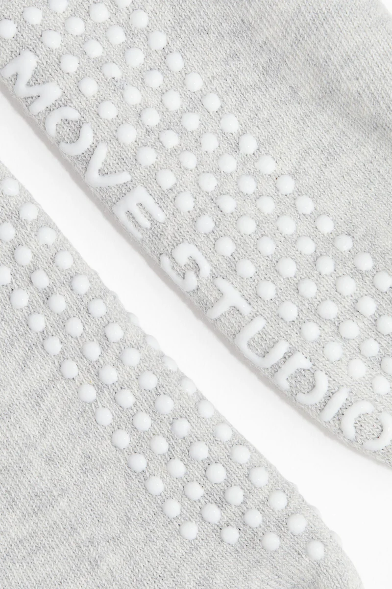 H&M 2-pack yoga socks