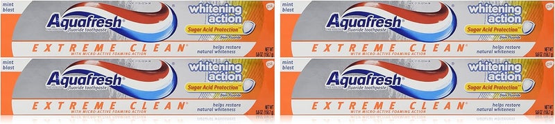 Aquafresh Extreme Clean Whitening Toothpaste with Micro-Active Foaming Action - 160g (Pack of 4)