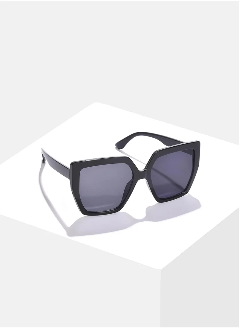 صوص هاوت Black Lens Black Oversized Sunglasses