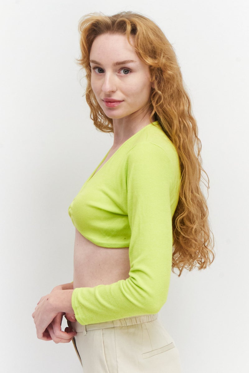 I SAW IT FIRST Women Keyhole Neckline Long Sleeves  Textured Crop Top, Lime - Image 4