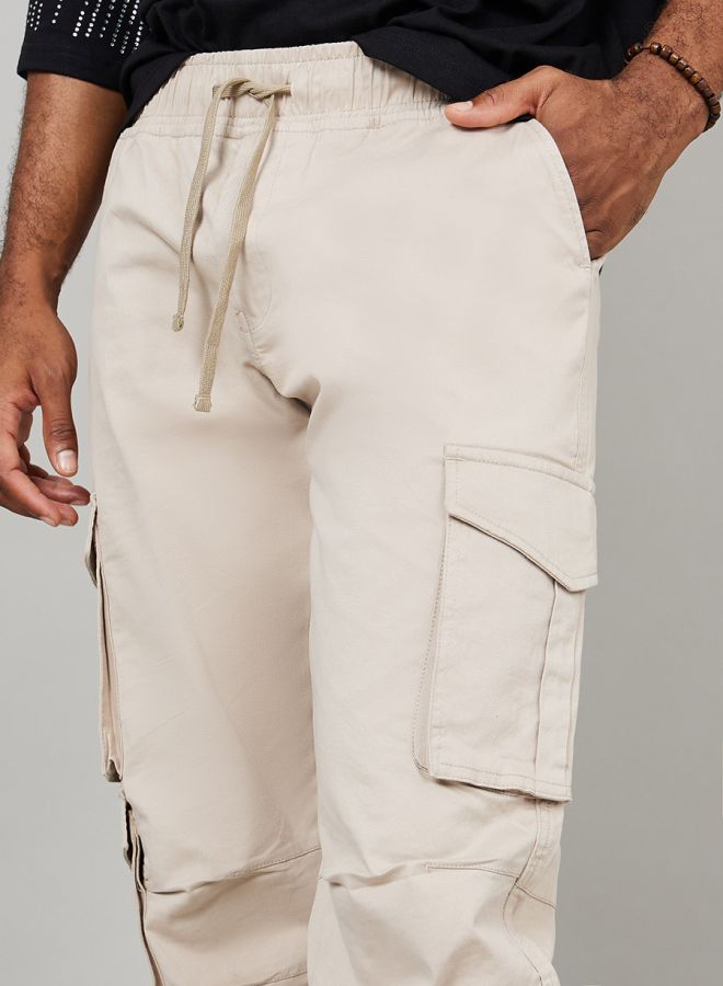 Styli Relaxed Fit Tapered Cargo Jogger in Cotton Twill - Image 3